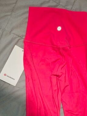 NWT Lululemon Align Cropped 17” Leggings - Pink - Size 0